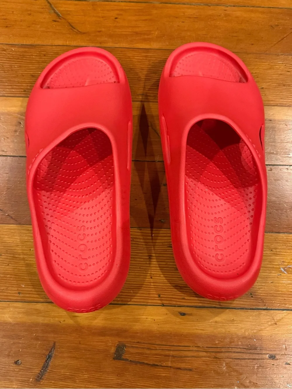 CROCS mellow recovery